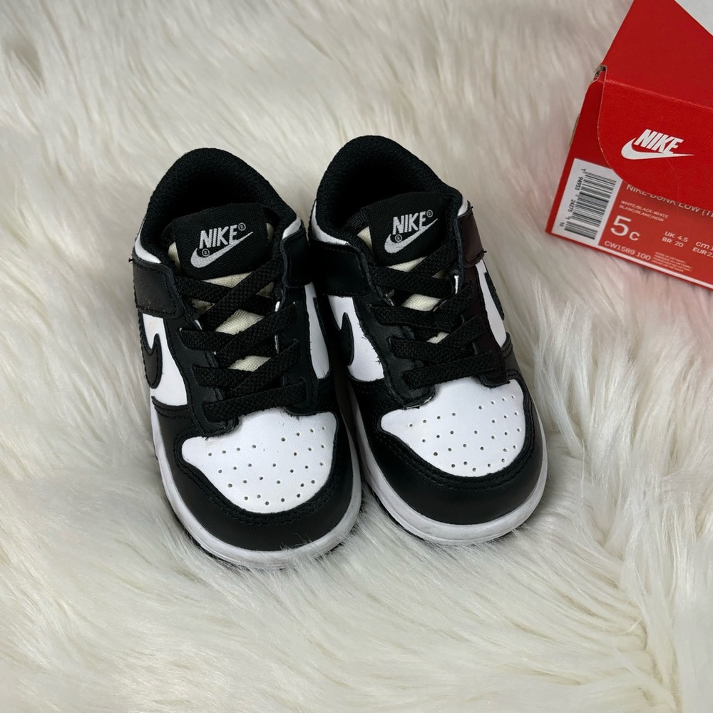 Panda Dunks
